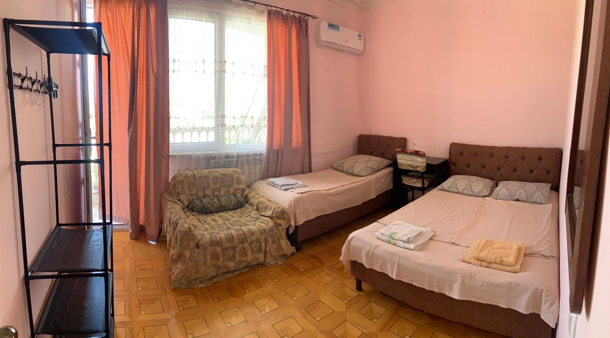 Guest House Lilia Yerevan Ngoại thất bức ảnh