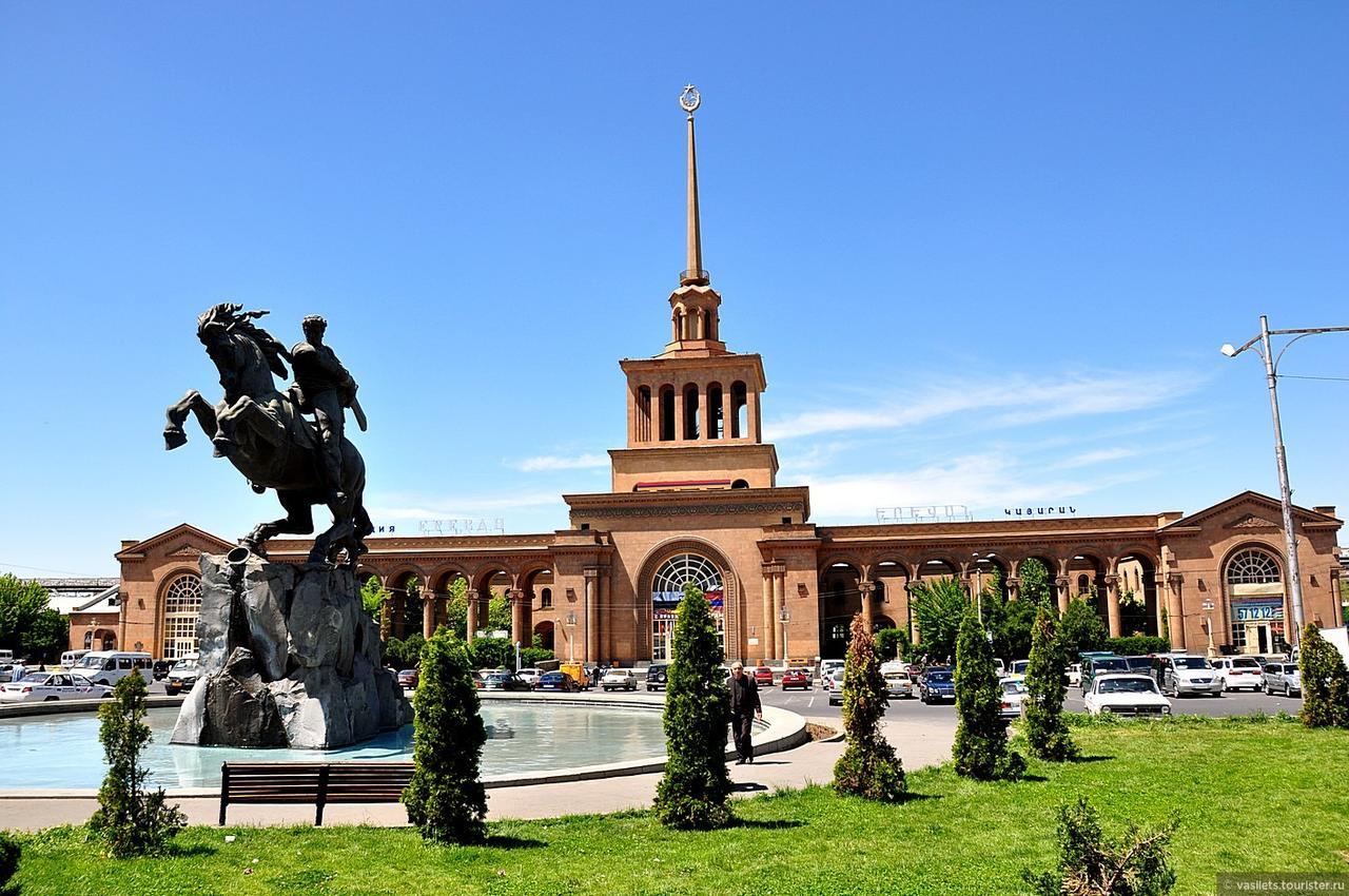 Guest House Lilia Yerevan Ngoại thất bức ảnh